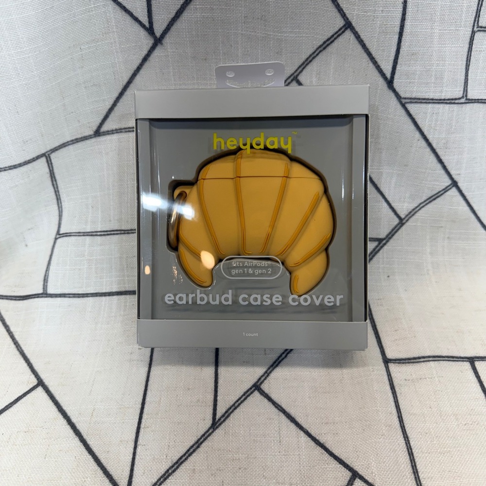 Heyday Earbud Case Cover Fits AirPods Gen 1 & 2 Yellow Croissant Silicone NIB